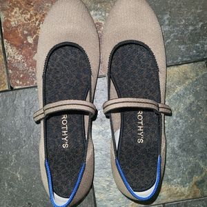 Rothy's 11 square mary janes